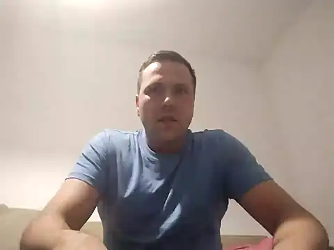 Snapshot of ikspeb91 chatting on January 14, 2025, 3:36 pm ikspeb91 online show from January 14, 2025, 3:36 pm