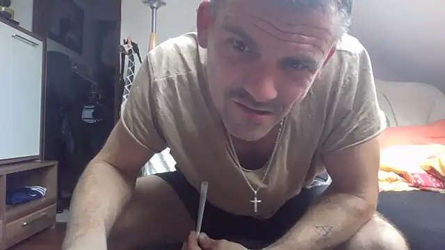 Snapshot of Cambitchboy chatting on October 12, 2025, 1:12 pm Cambitchboy online show from October 12, 2025, 1:12 pm