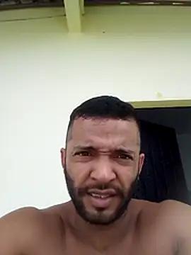 Snapshot of Kanekki2 chatting on February 7, 2026, 5:32 pm Kanekki2 online show from February 7, 2026, 5:32 pm