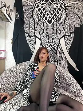 Snapshot of Boonny_Boo01 chatting on April 21, 2026, 4:57 pm Boonny Boo01 online show from April 21, 2026, 4:57 pm