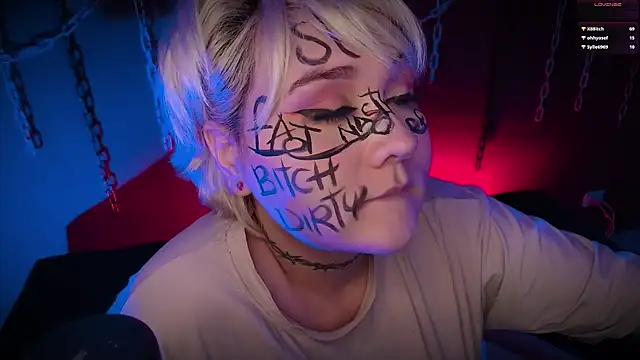 Snapshot of Laura_takint chatting on March 10, 2025, 7:07 pm Laura takint online show from March 10, 2025, 7:07 pm