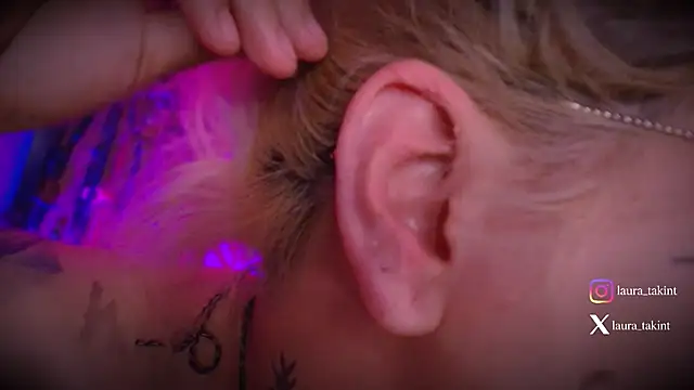 Snapshot of Laura_takint chatting on September 21, 2025, 9:36 am Laura takint online show from September 21, 2025, 9:36 am