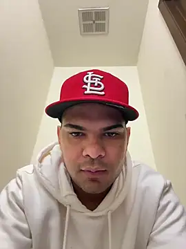 Snapshot of marhi32 chatting on November 2, 2025, 12:21 pm marhi32 online show from November 2, 2025, 12:21 pm