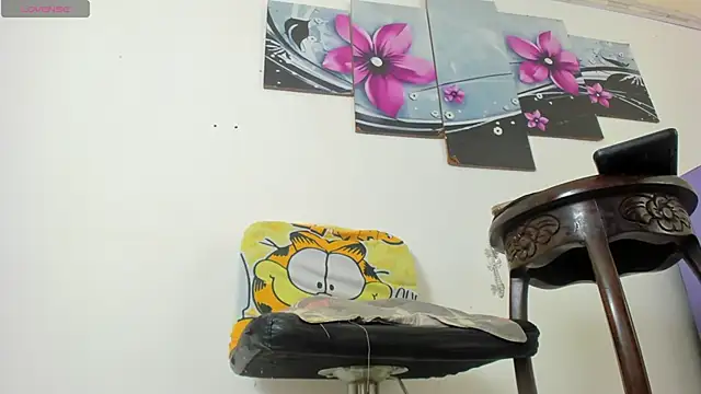 Snapshot of baiolethX chatting on December 14, 2025, 8:14 pm baiolethX online show from December 14, 2025, 8:14 pm