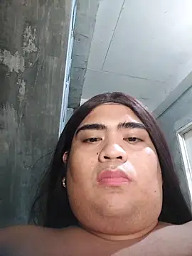 MariaDhorathea online show from June 5, 2026, 3:51 pm