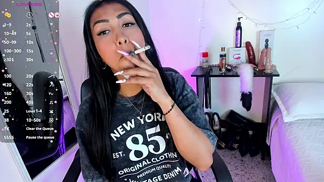 Snapshot of Tracy_lambo chatting on November 26, 2025, 8:31 pm Tracy lambo online show from November 26, 2025, 8:31 pm