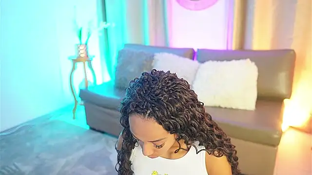 Snapshot of Valeriestyle chatting on January 19, 2026, 4:27 am Valeriestyle online show from January 19, 2026, 4:27 am