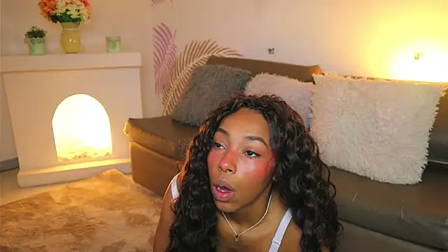 Valeriestyle online show from March 27, 2026, 4:21 am