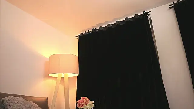 Snapshot of Valeriestyle chatting on February 27, 2026, 5:07 am Valeriestyle online show from February 27, 2026, 5:07 am