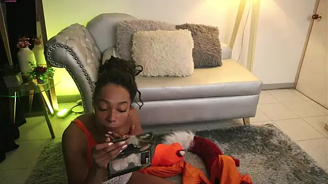 Snapshot of Valeriestyle chatting on October 31, 2025, 4:42 am Valeriestyle online show from October 31, 2025, 4:42 am