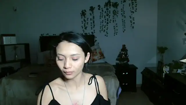 Snapshot of Pinkye_skarlet chatting on December 5, 2025, 4:22 am Pinkye skarlet online show from December 5, 2025, 4:22 am