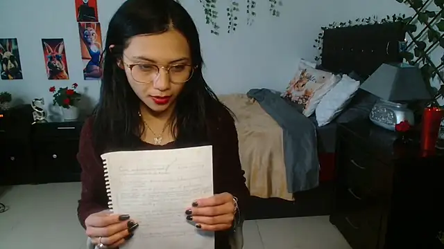 Snapshot of Pinkye_skarlet chatting on November 13, 2025, 6:50 am Pinkye skarlet online show from November 13, 2025, 6:50 am