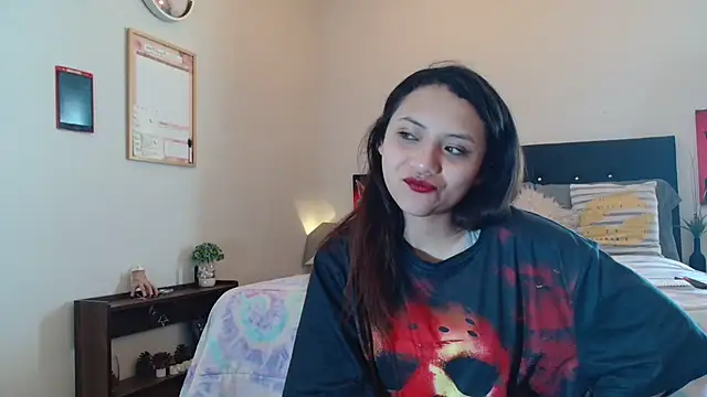 Snapshot of Pinkye_skarlet chatting on February 10, 2025, 8:00 pm Pinkye skarlet online show from February 10, 2025, 8:00 pm