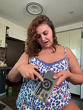 Snapshot of AnneKane chatting on October 30, 2025, 6:55 am AnneKane online show from October 30, 2025, 6:55 am