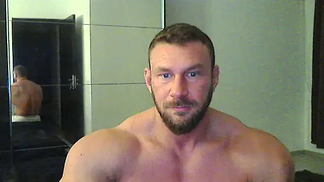 muscularkevin online show from October 21, 2025, 3:28 am