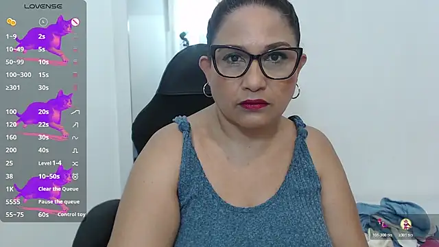 Katha Marck online show from October 24, 2025, 10:20 pm