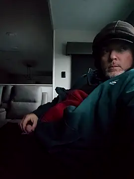 Hotredheadandtoungelasher online show from January 31, 2026, 10:52 pm