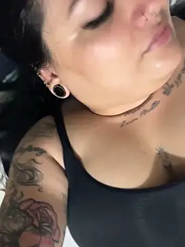 danielasexya1 online show from January 15, 2026, 4:05 am