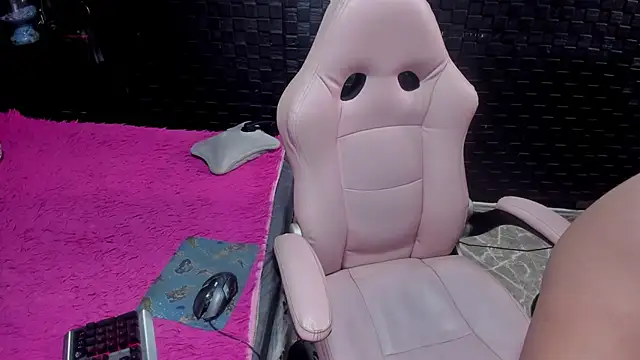 Snapshot of mature_sexi40 chatting on February 28, 2026, 1:33 pm mature sexi40 online show from February 28, 2026, 1:33 pm