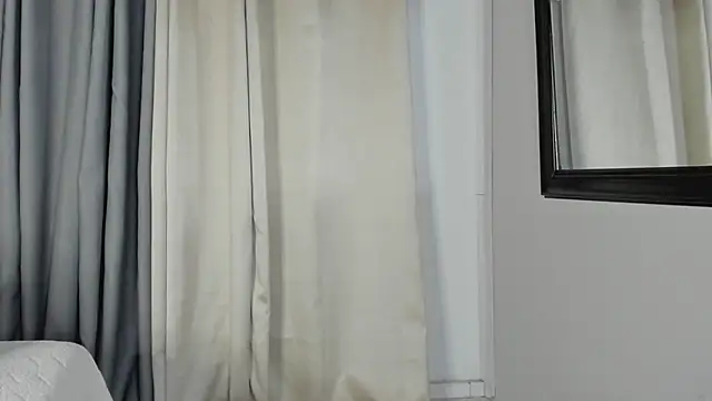 Snapshot of SaraVergara chatting on March 15, 2025, 3:59 pm SaraVergara online show from March 15, 2025, 3:59 pm