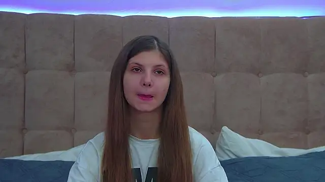 Snapshot of AudreyBarlow chatting on November 29, 2025, 6:24 am AudreyBarlow online show from November 29, 2025, 6:24 am