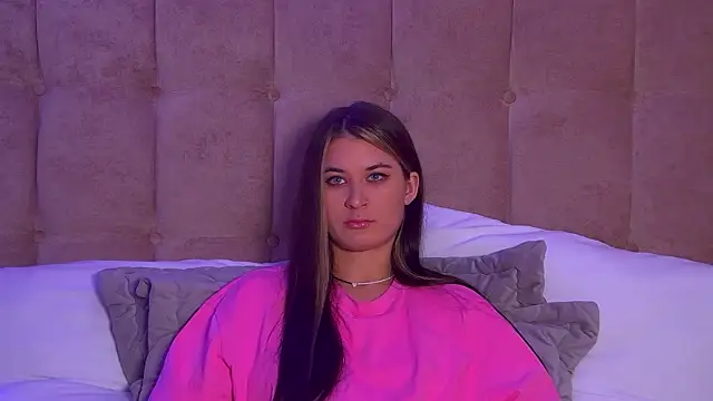 Snapshot of RachelSimpson chatting on March 11, 2025, 9:37 pm RachelSimpson online show from March 11, 2025, 9:37 pm