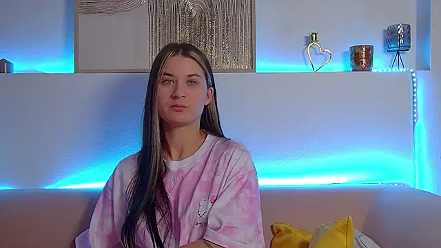 Snapshot of RachelSimpson chatting on March 6, 2025, 4:41 am RachelSimpson online show from March 6, 2025, 4:41 am