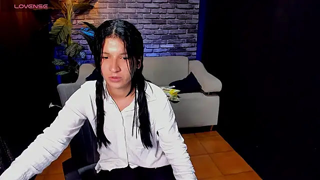 Cositarica  online show from June 2, 2026, 2:39 pm