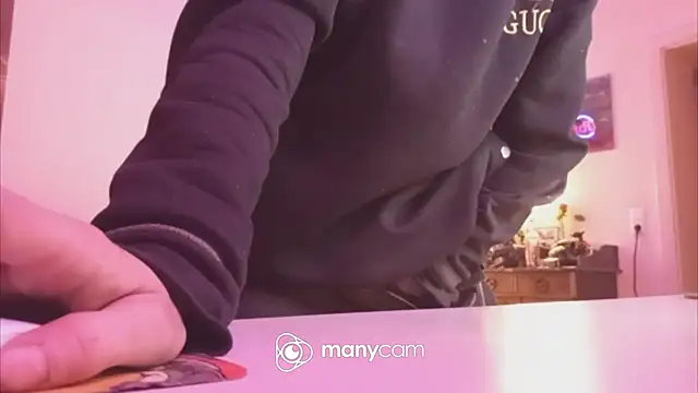 Snapshot of der_dino30 chatting on January 14, 2026, 4:10 pm der dino30 online show from January 14, 2026, 4:10 pm