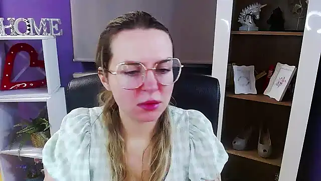 Zoey Erotic online show from January 16, 2026, 6:28 am