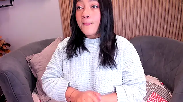 Snapshot of Sariitaa_ chatting on December 2, 2025, 3:25 pm Sariitaa online show from December 2, 2025, 3:25 pm