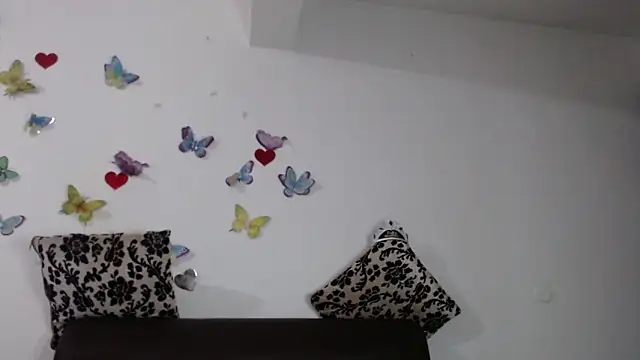 Snapshot of linapalacios chatting on November 23, 2025, 2:16 pm linapalacios online show from November 23, 2025, 2:16 pm