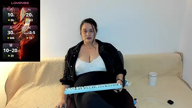 Laura sinner online show from January 6, 2026, 7:40 pm