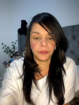 Snapshot of Kataliina chatting on November 29, 2025, 4:56 am Kataliina online show from November 29, 2025, 4:56 am