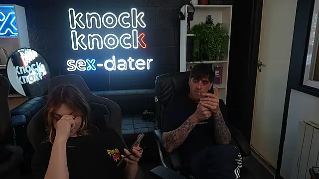 Elnonoykeila77 online show from November 4, 2025, 3:27 pm