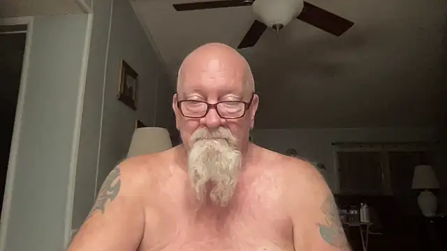 Snapshot of kcbace61760 chatting on September 24, 2025, 11:43 pm kcbace61760 online show from September 24, 2025, 11:43 pm