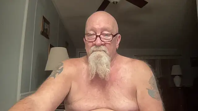 Snapshot of kcbace61760 chatting on October 14, 2025, 11:04 pm kcbace61760 online show from October 14, 2025, 11:04 pm