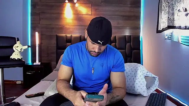 anthonylatynxd online show from February 16, 2025, 3:27 pm