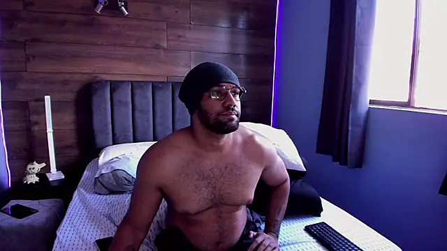 Snapshot of anthonylatynxd chatting on May 24, 2026, 3:56 pm anthonylatynxd online show from May 24, 2026, 3:56 pm