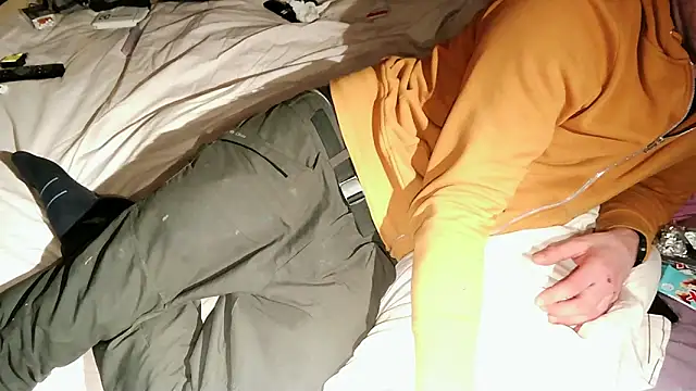 MmaxX004 online show from February 3, 2026, 10:37 pm