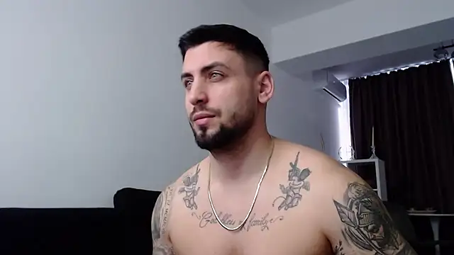 Snapshot of _DylanGreen chatting on March 18, 2025, 8:39 am DylanGreen online show from March 18, 2025, 8:39 am