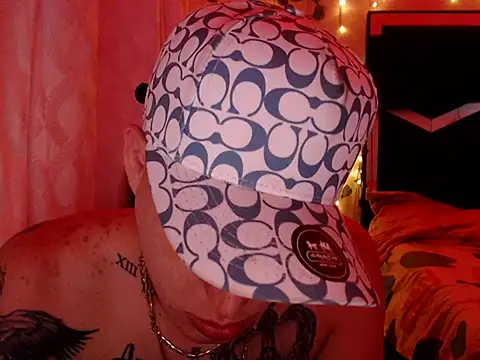 iam jaylow89 online show from December 16, 2025, 2:49 am