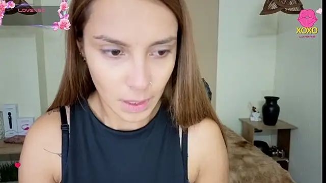 Snapshot of AnisiaFarina chatting on November 14, 2025, 11:25 am AnisiaFarina online show from November 14, 2025, 11:25 am