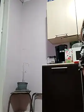 Snapshot of Zulfiya_Bruce chatting on November 3, 2025, 1:04 pm Zulfiya Bruce online show from November 3, 2025, 1:04 pm