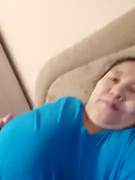 Snapshot of Zulfiya_Bruce chatting on November 24, 2025, 5:13 pm Zulfiya Bruce online show from November 24, 2025, 5:13 pm