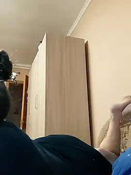 Snapshot of Zulfiya_Bruce chatting on December 13, 2025, 8:04 pm Zulfiya Bruce online show from December 13, 2025, 8:04 pm