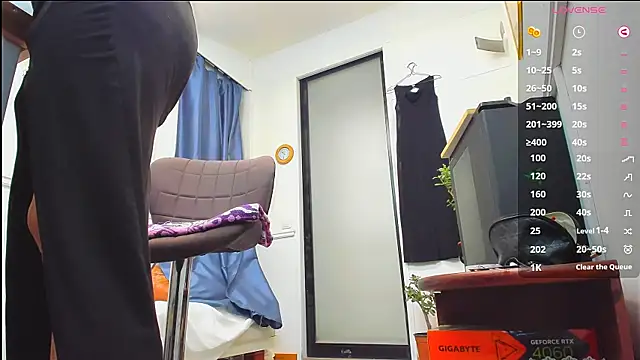 Snapshot of lilia_fun chatting on December 10, 2024, 7:43 pm lilia fun online show from December 10, 2024, 7:43 pm