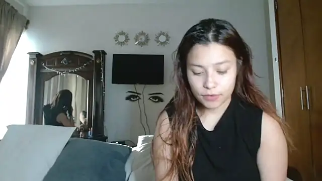 3littleschoolteens online show from April 5, 2026, 12:17 am