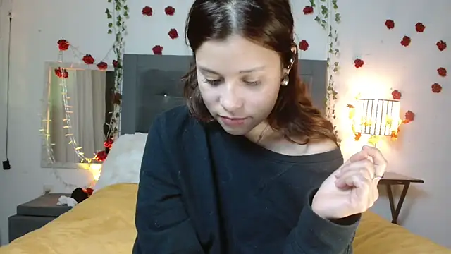 3littleschoolteens online show from February 13, 2026, 6:02 am