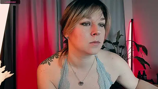 Snapshot of 5_in_one chatting on February 19, 2026, 3:36 am 5 in one online show from February 19, 2026, 3:36 am